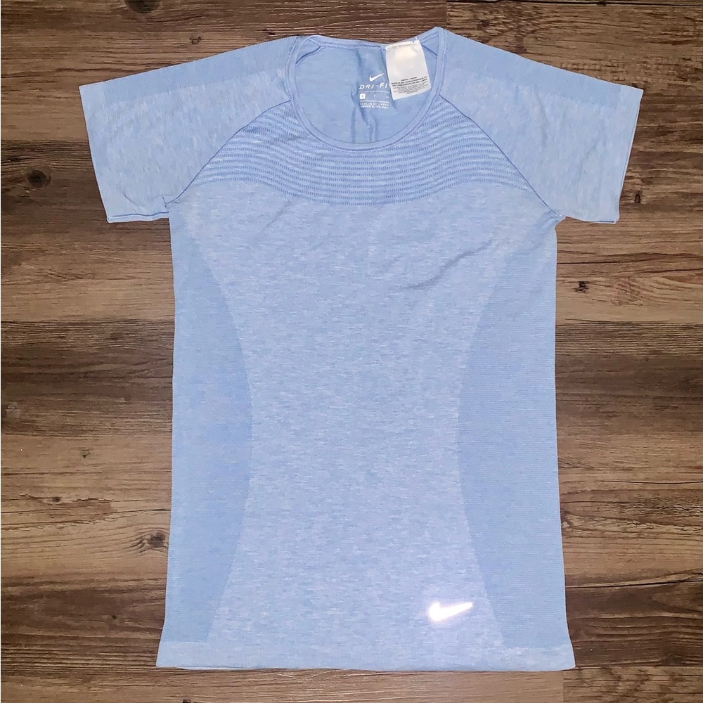 Nike dri fit knit short sleeve